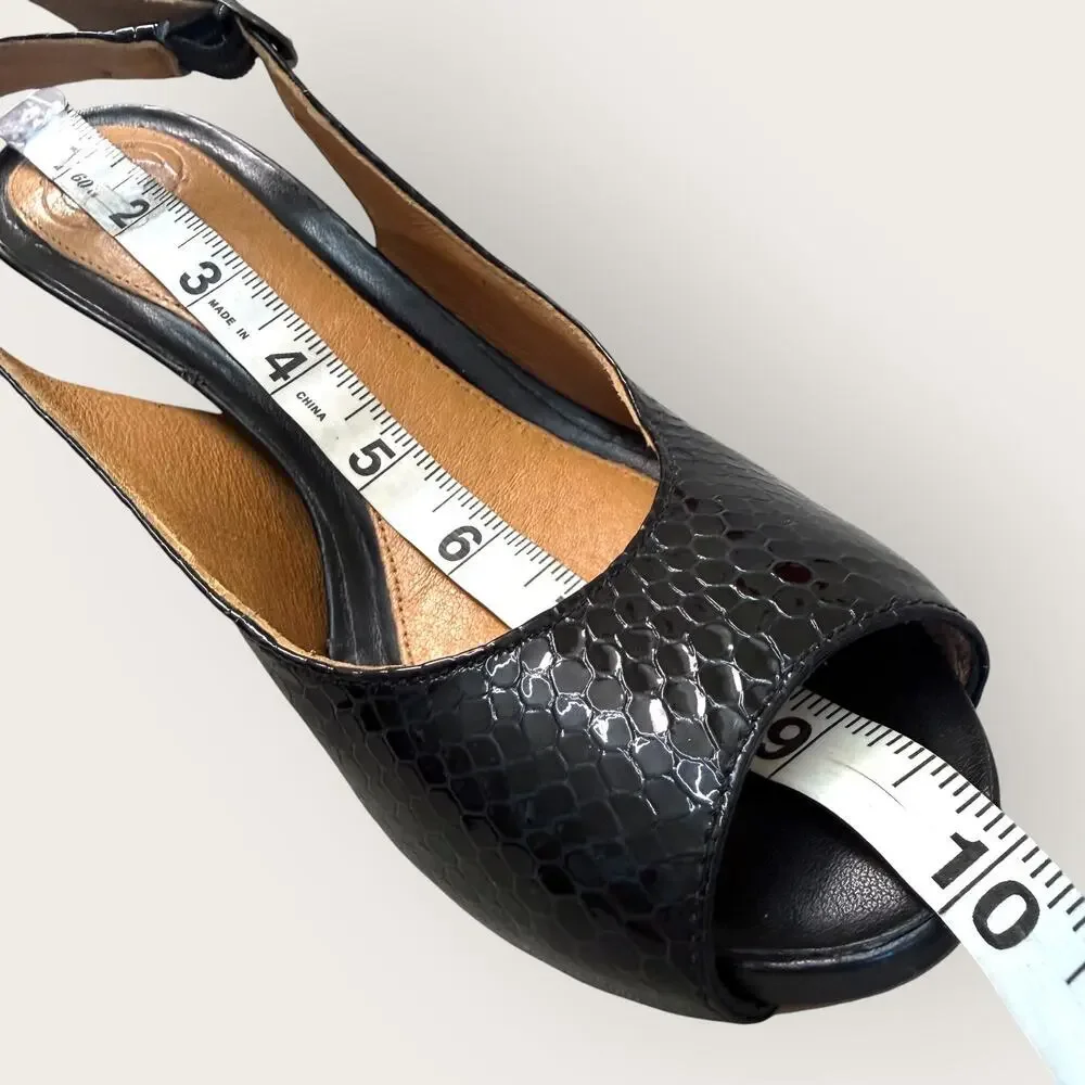 Nurture Black Womens Size 8M Patent Leather Espadrille Wedge Sandals Slingback